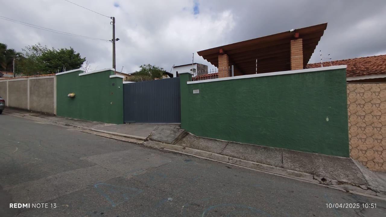 Casa à Venda – Jardim Imperial